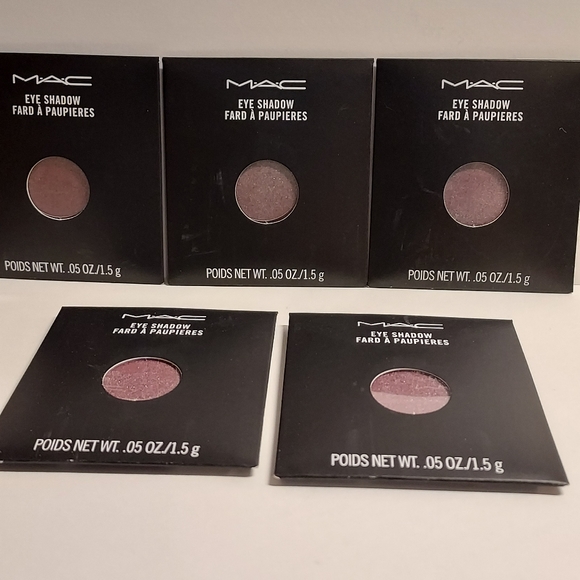 MAC Eyeshadow Refill Pan *STARRY NIGHT* - Picture 2 of 4